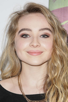 Sabrina Carpenter : sabrina-carpenter-1424378169.jpg