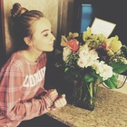 Sabrina Carpenter : sabrina-carpenter-1430166409.jpg