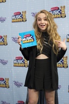 Sabrina Carpenter : sabrina-carpenter-1430523502.jpg