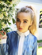 Sabrina Carpenter : sabrina-carpenter-1483639393.jpg