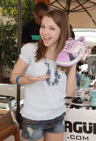 Sammi Hanratty : sammihanratty_1285699313.jpg