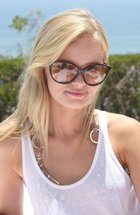 Sara Paxton : sara_paxton_1278796623.jpg