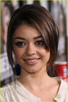 Sarah Hyland : sarahhyland_1288450316.jpg