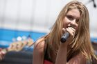 Savannah Outen : savannah_outen_1250020991.jpg