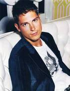 Sean Faris : TI4U_u1136663816.jpg