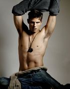 Sean Faris : TI4U_u1142271882.jpg