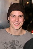 Sean Faris : sean_faris_1184698375.jpg