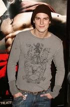 Sean Faris : sean_faris_1235096718.jpg