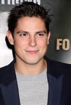 Sean Faris : sean_faris_1235871243.jpg