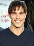 Sean Faris : sean_faris_1294291313.jpg