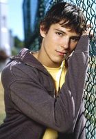 Sean Faris : sean_faris_1296940992.jpg