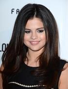 Selena Gomez : selena-gomez-1365643527.jpg