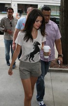 Selena Gomez : selena-gomez-1405281113.jpg