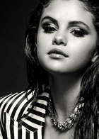 Selena Gomez : selena-gomez-1413829273.jpg