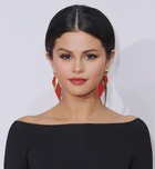 Selena Gomez : selena-gomez-1420139041.jpg