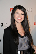 Selena Gomez : selena_gomez_1256003597.jpg