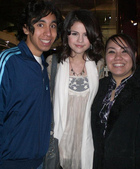 Selena Gomez : selena_gomez_1262735748.jpg