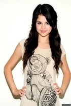 Selena Gomez : selena_gomez_1272484810.jpg