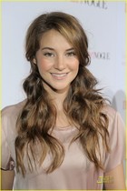 Shailene Woodley : shailenewoodley_1286115830.jpg