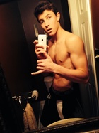 Shawn Mendes : shawn-mendes-1408224936.jpg