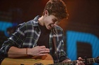 Shawn Mendes : shawn-mendes-1432435201.jpg