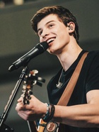 Shawn Mendes : shawn-mendes-1432563601.jpg