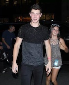 Shawn Mendes : shawn-mendes-1441832401.jpg