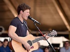 Shawn Mendes : shawn-mendes-1442801761.jpg