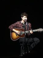 Shawn Mendes : shawn-mendes-1461278161.jpg