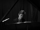 Shawn Mendes : shawn-mendes-1519503481.jpg