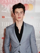 Shawn Mendes : shawn-mendes-1550691601.jpg