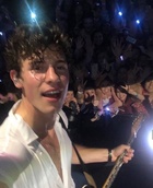 Shawn Mendes : shawn-mendes-1560461942.jpg