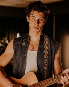 Shawn Mendes : shawn-mendes-1563831902.jpg