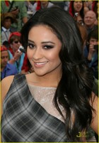 Shay Mitchell : shaymitchell_1307116465.jpg