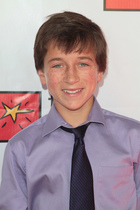 Skyler Gisondo : skyler-gisondo-1361325034.jpg