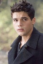 Steven Strait : steven_strait_1215922359.jpg