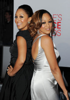 Tamera Mowry : tamera-mowry-1361565319.jpg