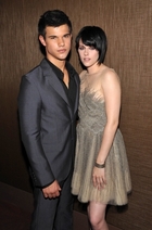 Taylor Lautner : TI4U_u1253076138.jpg