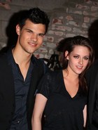 Taylor Lautner : TI4U_u1310836524.jpg