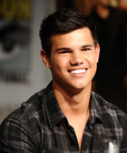 Taylor Lautner : taylor-lautner-1315592817.jpg