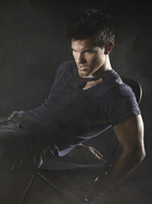 Taylor Lautner : taylor-lautner-1327586651.jpg