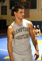 Taylor Lautner : taylor-lautner-1373616343.jpg