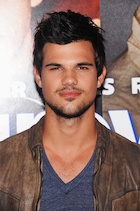 Taylor Lautner : taylor-lautner-1482889451.jpg