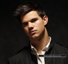 Taylor Lautner : taylor_lautner_1258395132.jpg