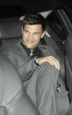 Taylor Lautner : taylor_lautner_1266719295.jpg