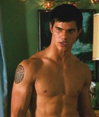 Taylor Lautner : taylor_lautner_1284249858.jpg