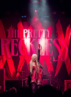 Taylor Momsen : taylor-momsen-1333648578.jpg