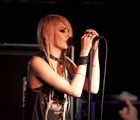 Taylor Momsen : taylor-momsen-1333759376.jpg