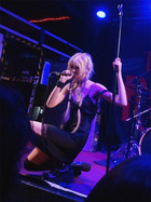 Taylor Momsen : taylor-momsen-1334687090.jpg