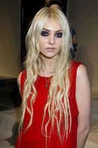 Taylor Momsen : taylor-momsen-1378658374.jpg